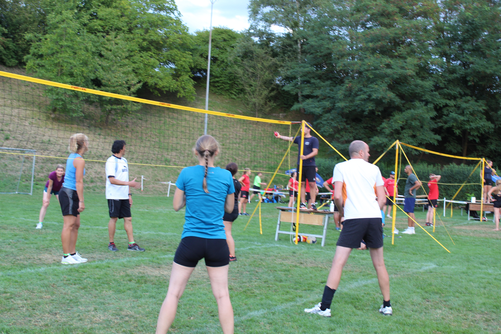 Volley  (140)